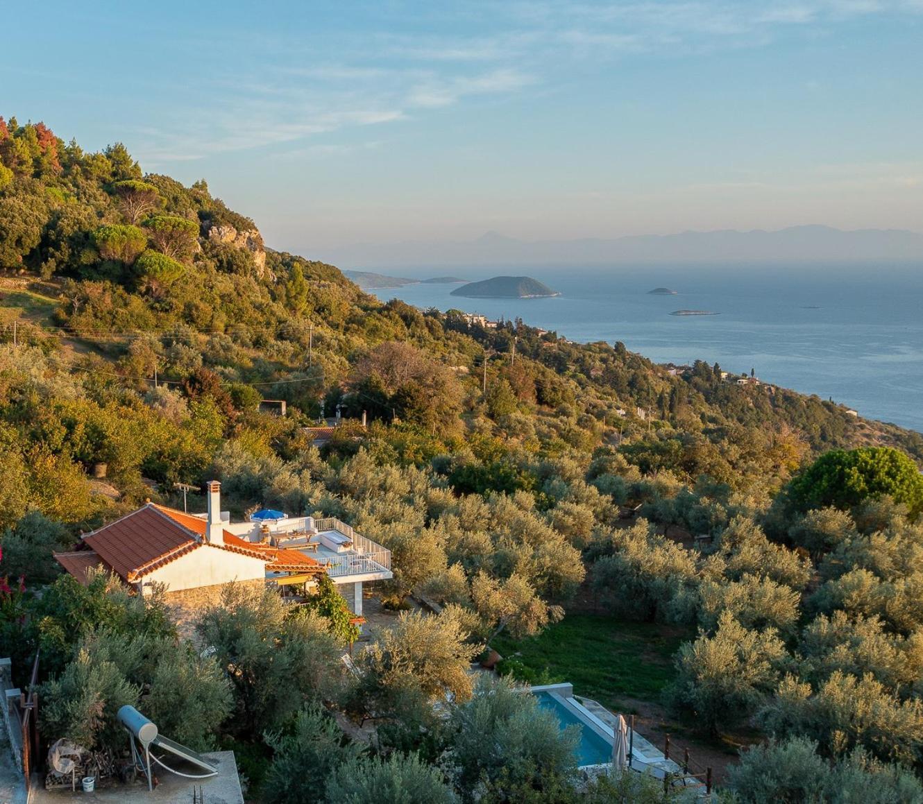 Villa Marouda Glossa Exterior foto